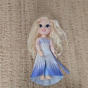 Frozen Queen Elsa Doll